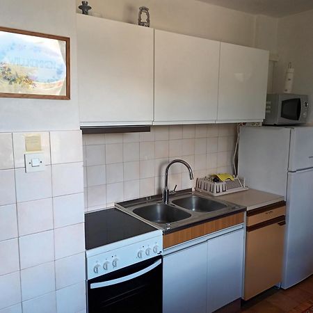 Apartment Stella Малинска Екстериор снимка