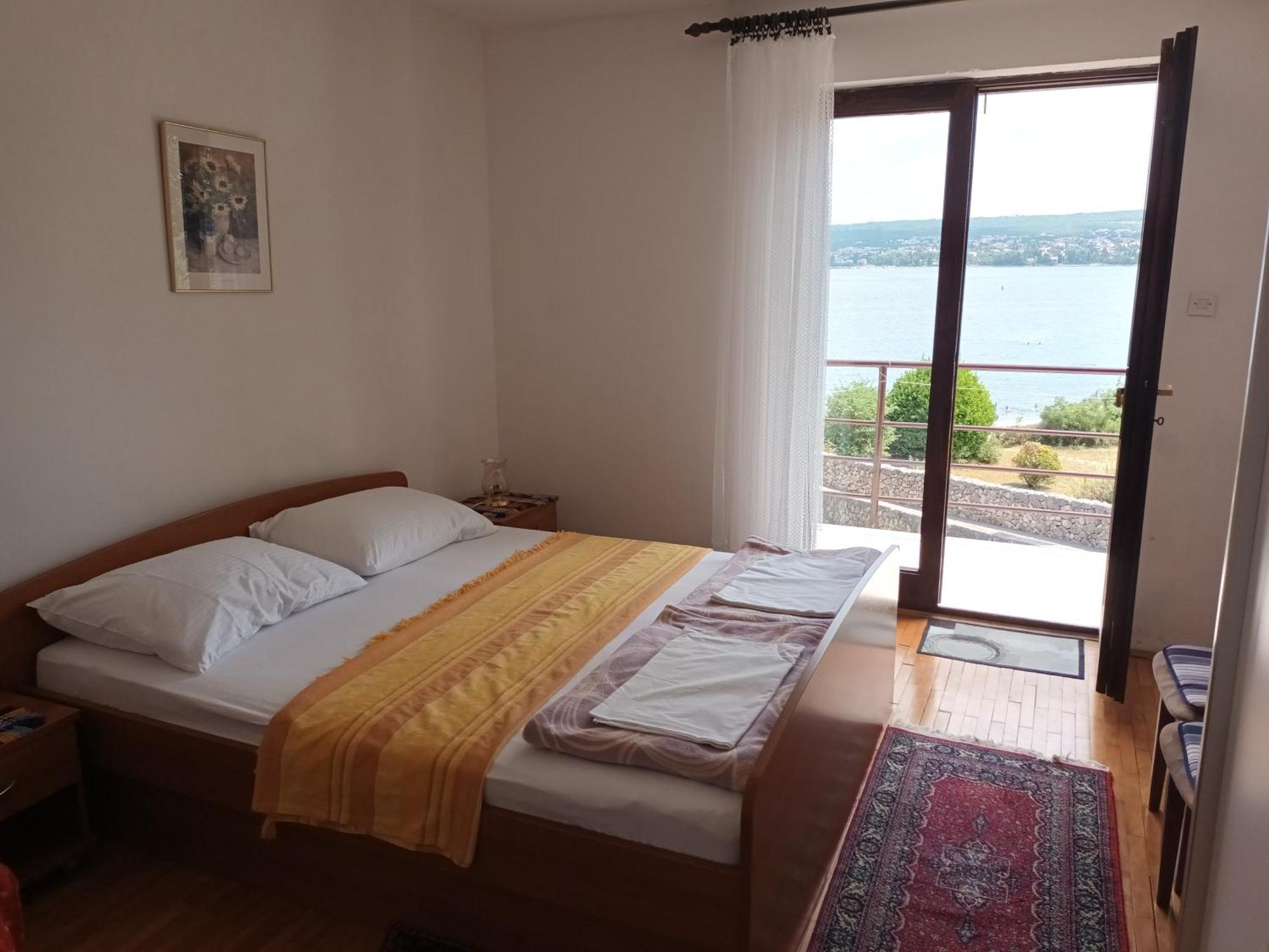 Apartment Stella Малинска Екстериор снимка